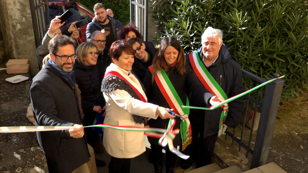 Pieve Fosciana Inaugurato Dalla Usl Il Centro Dedicato Alle Famiglie